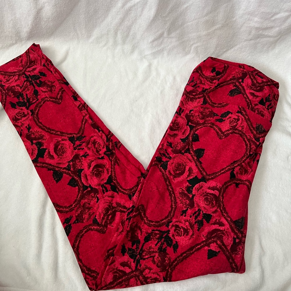 LuLaRoe Leggings, Heart and Rose Pattern